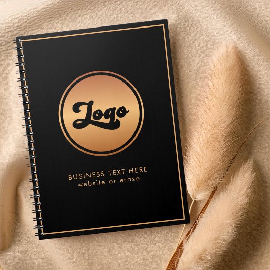 Voeg Gold Business Company Logo en Text Profession Notitieboek