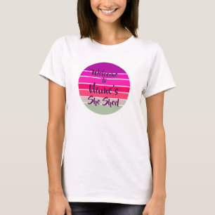Voeg het Onthaal van de Naam aan haar Shed Pink Re T-shirt
