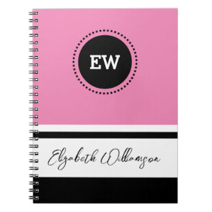 Voeg initialen en naam roze en zwart toe notitieboek