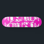 Voeg je eigen aangepaste naam aan aangepast Hot Pi Persoonlijk Skateboard<br><div class="desc">Voeg Uw Eigen Aangepaste Naam van de Douane toe de eigenschappen van het Skateboard uw gepersonaliseerde naam in moderne witte typografie op een eenvoudige hete roze achtergrond. Personaliseer door de tekst in het verstrekte tekstvakje uit te geven. Geef een aangepast geschenk, een gepersonaliseerd skateboard aan je favoriete skateboarder voor Kerstmis,...</div>