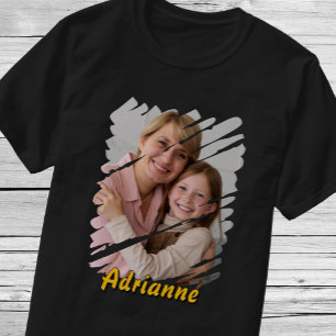 Voeg je foto en naam toe. Aangepast gepersonalisee T-shirt