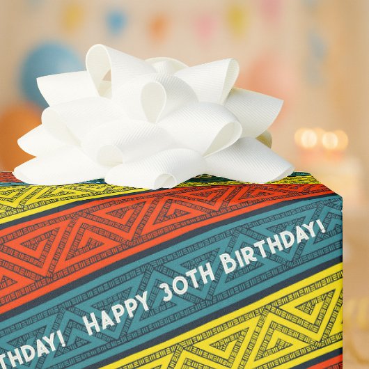 Voeg je leeftijd toe Happy Birthday Celtic Stripe  Cadeaupapier