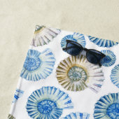 Voeg je Monogram toe | Pastel Seashell Pattern Strandlaken (In situ)