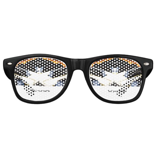 Voeg je naam tekst bruin zwart piano toetsen retro zonnebril (Voorkant)
