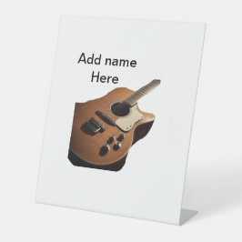 Voeg je naam tekst bruine akoestische gitaar bewer reclamebord met voetstuk