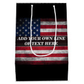 Voeg jouw tekst op Amerikaanse vlag toe Medium Cadeauzakje (Achterkant)