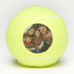 Voeg kerstfamiliefoto aanpassen toe tennisballen