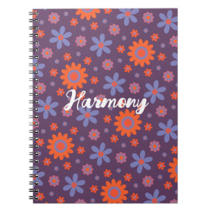 Voeg naam Happy Retro Flowers 70s Daisy Funny Scha Notitieboek