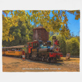 Voeg naambericht toe, stoomtrein nabij watertank fleece deken (Voorkant (Horizontaal))