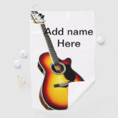 Voeg u tekst toe met een bruine akoestische gitaar golfhanddoek (Insitu)