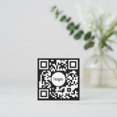 Voeg uw aangepaste QR-code logo professioneel zwar Vierkante Visitekaartje (Staand voorkant)