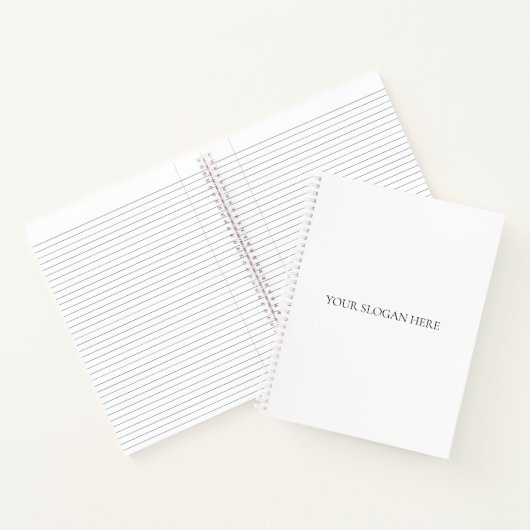 Voeg uw aangepaste slogan of offerte in Serif Font Notitieboek (Binnen)