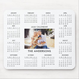 Voeg uw eigen familiefoto 2026 kalender toe | muismat
