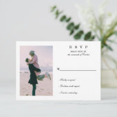 Voeg uw eigen foto met persoonlijke letters toe RSVP kaartje (Staand voorkant)