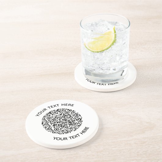 Voeg uw eigen ronde QR-codetekst toe Scanminima Zandsteen Onderzetter (Zijkant)
