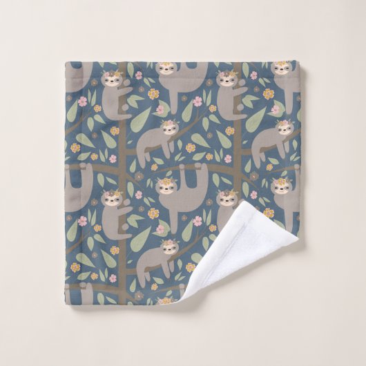 Voeg uw Initiaal toe | Cute Floral Sloth Pattern Bad Handdoek (Wasdoekje)