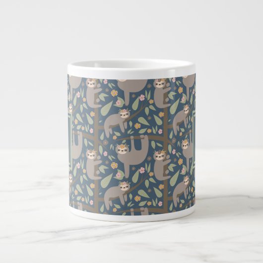 Voeg uw Initiaal toe | Cute Floral Sloth Pattern Grote Koffiekop (Voorkant)