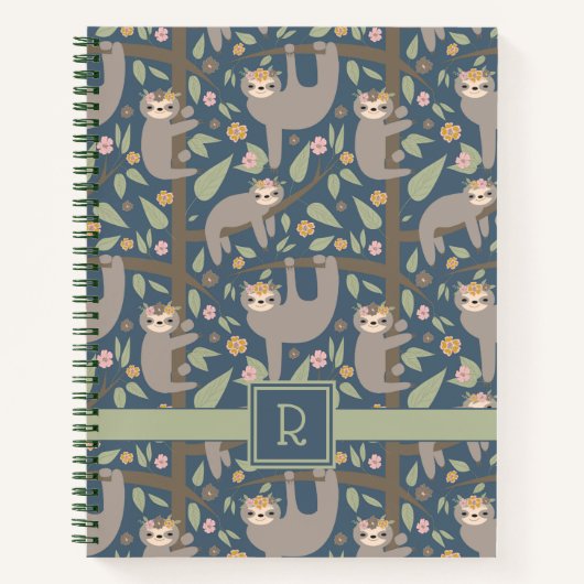 Voeg uw Initiaal toe | Cute Floral Sloth Pattern Notitieboek (Voorkant)