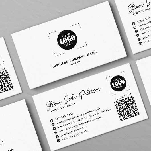 Voeg uw logo professionele QR-code wit toe Visitekaartje