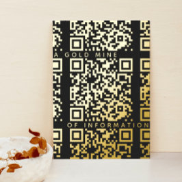 Voeg uw QR Code Black & Gold Funny Discount Kaart 