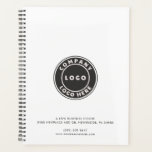 Voeg uw zakelijke Logo bedrijfsgegevens toe Planner<br><div class="desc">Voeg uw bedrijf logo,  adres,  website-URL of slogan,  en telefoonnummer toe door op de knop "Personaliseren" te klikken. U kunt de achtergrondkleur ook aanpassen aan het kleurenschema van uw merk.</div>
