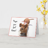 Voel beter Dachshund verpleegster wenskaart Kaart (Gele Bloem)