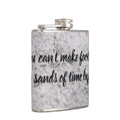 Voetafdruk op de zand-kolf heupfles (Rechts)