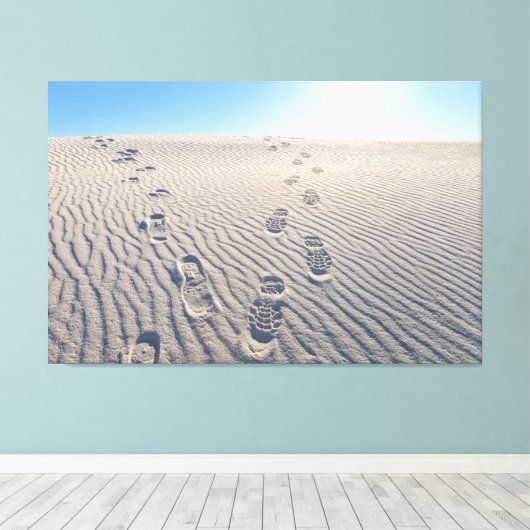 Voetafdrukken in de woestijn canvas afdruk (Insitu (Houten vloer))