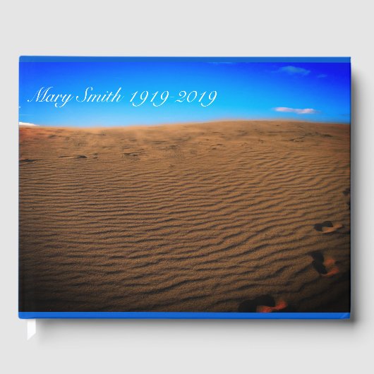 Voetafdrukken in de Zandbegrafenis Gastenboek (Voorkant)