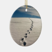 Voetafdrukken in het zand keramisch ornament (Rechts)