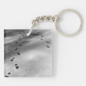 Voetafdrukken in sneeuw sleutelhanger (Achterkant)