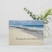 Voetafdrukken op de kaarten van het strandrecept (Staand voorkant)