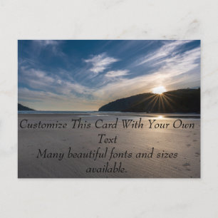 Voetafdrukken op het strand briefkaart