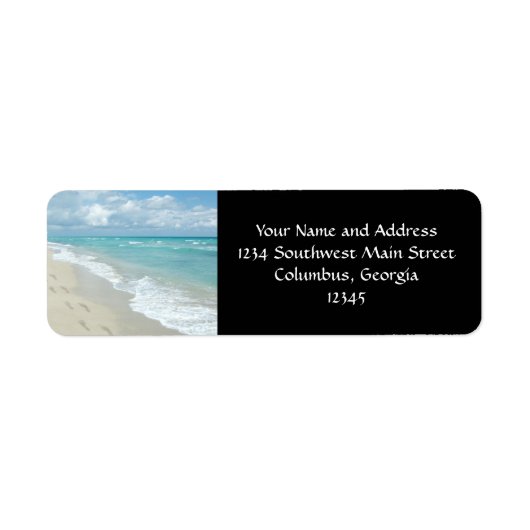 Voetafdrukken op White Sandy Beach, Schilderachtig Etiket (Voorkant)