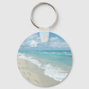 Voetafdrukken op White Sandy Beach, Schilderachtig Sleutelhanger