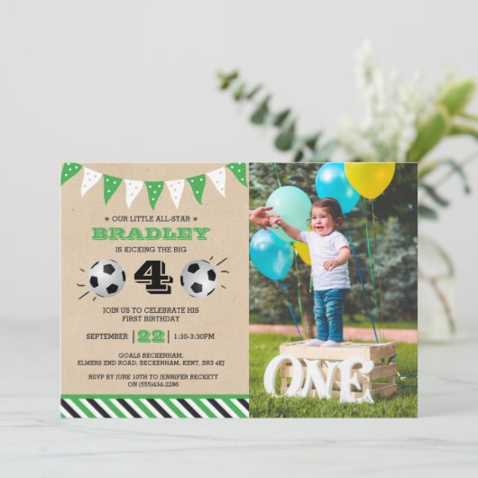 Voetbal 4e verjaardag foto kaart (Staand voorkant)