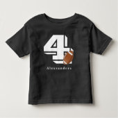 Voetbal 4e verjaardag naam en leeftijd jongens mei kinder shirts (Voorkant)