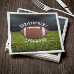 Voetbal Bachelor Party Laatste Down Servet<br><div class="desc">Laat alles achter op het veld met deze vrijgezellenfeest servet voor de laatste down.  Ontworpen met een voetbalveld,  ideaal voor sportfans. Personaliseer het met de naam van de bruidegom voor een unieke aandenken die zeker een touchdown scoort.</div>