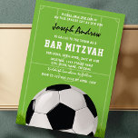 Voetbal Bar Mitzvah | Football Mitzvah Kaart<br><div class="desc">Voetbal thema bar mitzvah uitnodigingen met een groene football pitch achtergrond,  een voetbal,  football spelers,  en een moderne partij sjabloon die gemakkelijk te personaliseren is.</div>