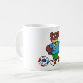 Voetbal Beer Spelen Football in Sport Outfit Koffiemok (Voorkant links)