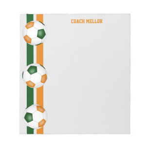 voetbal coach groene oranje teamkleuren notitieblok