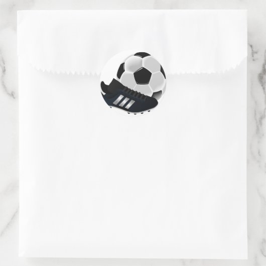 Voetbal en schoen ronde sticker (Tas)