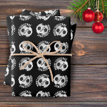 Voetbal Football Kinder naam Sport Merry Christmas Inpakpapier Vel<br><div class="desc">Voetbal Football Kinder naam Sport Merry Christmas Wrapping Paper Sheets. Gepersonaliseerd voetbalpatroon Kerstpakpapier met aangepaste naam - voeg jouw namen toe. U kunt de tekst Merry Christmas veranderen.</div>