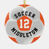 Voetbal in een Sinaasappel en wit Keramisch Ornament (Voorkant)