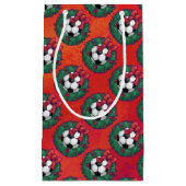 Voetbal in het Grote Patroon op rood Klein Cadeauzakje (Voorkant)