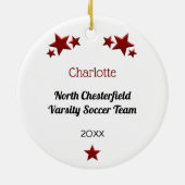 Voetbal in rood keramisch ornament (Achterkant)