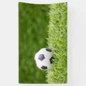 Voetbal is op de achtergrond van groene gras spandoek (Verticaal)