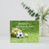 Voetbal Kerst Kaart met bal en geschenkdozen (Staand voorkant)