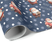 Voetbal Kerstman op Donkerblauw Cadeaupapier (Rol Hoek)