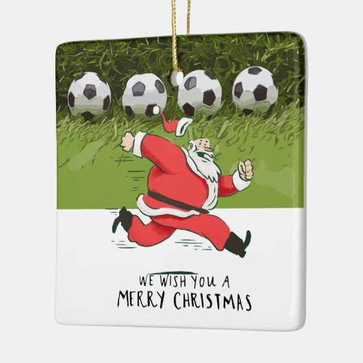 Voetbal Kerstmis met Kerstman spelen bal Keramisch Ornament (Links)